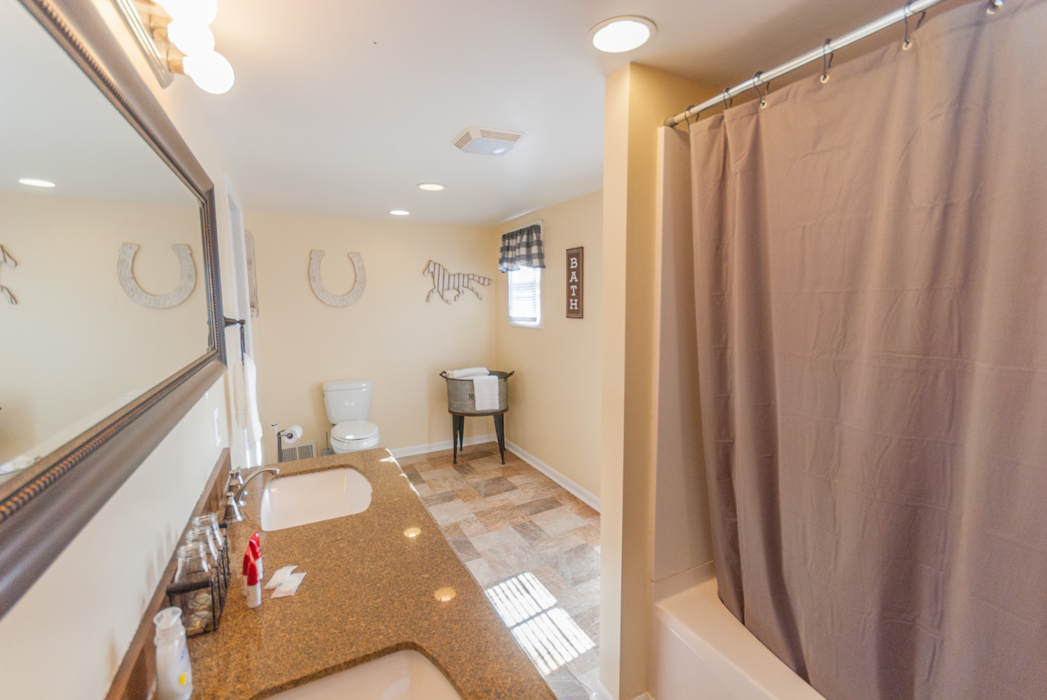 Image for Farmhouse at Fernstone Retreat 27