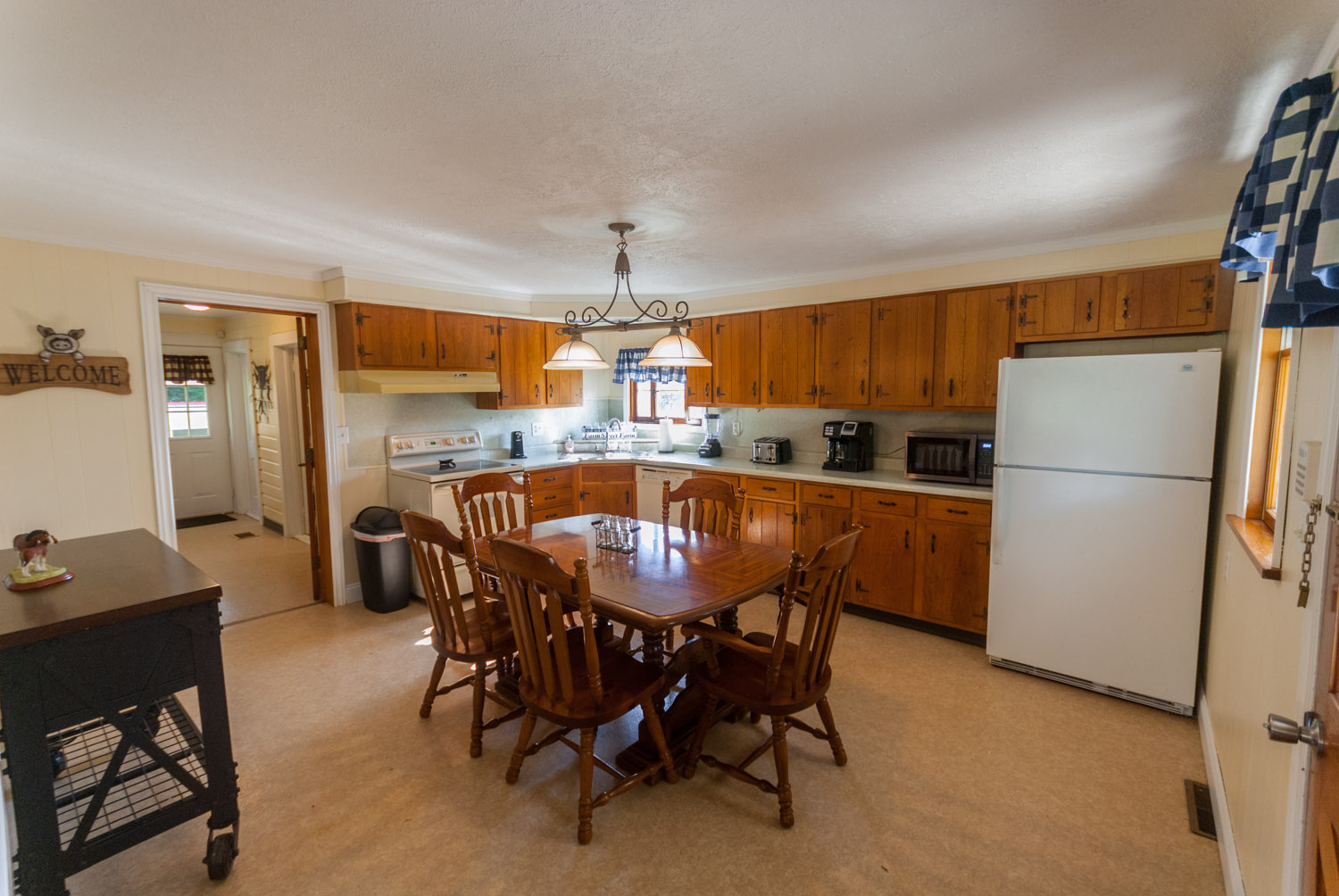 Image for Farmhouse at Fernstone Retreat 4