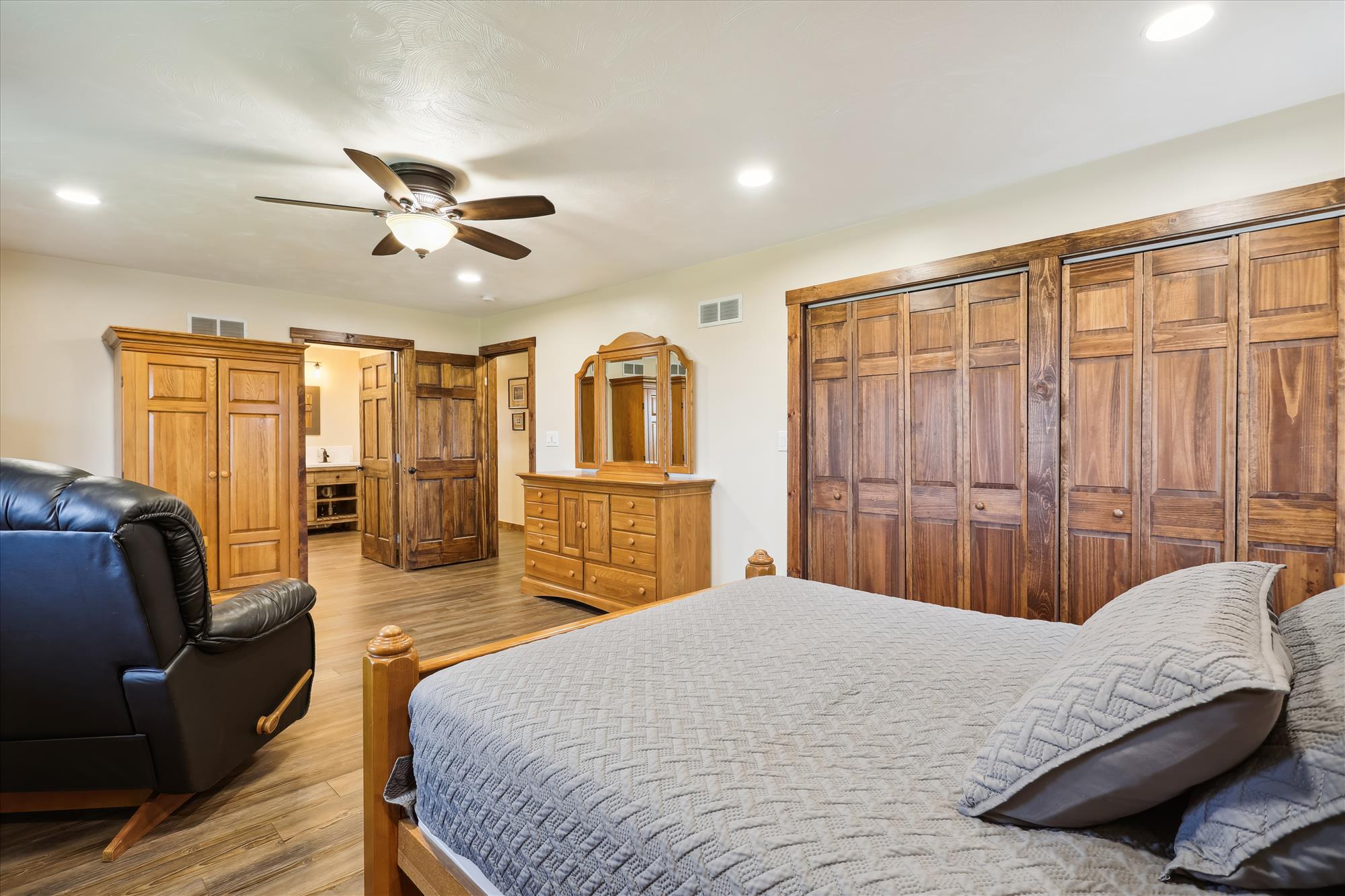 Image for Ridgecrest 26