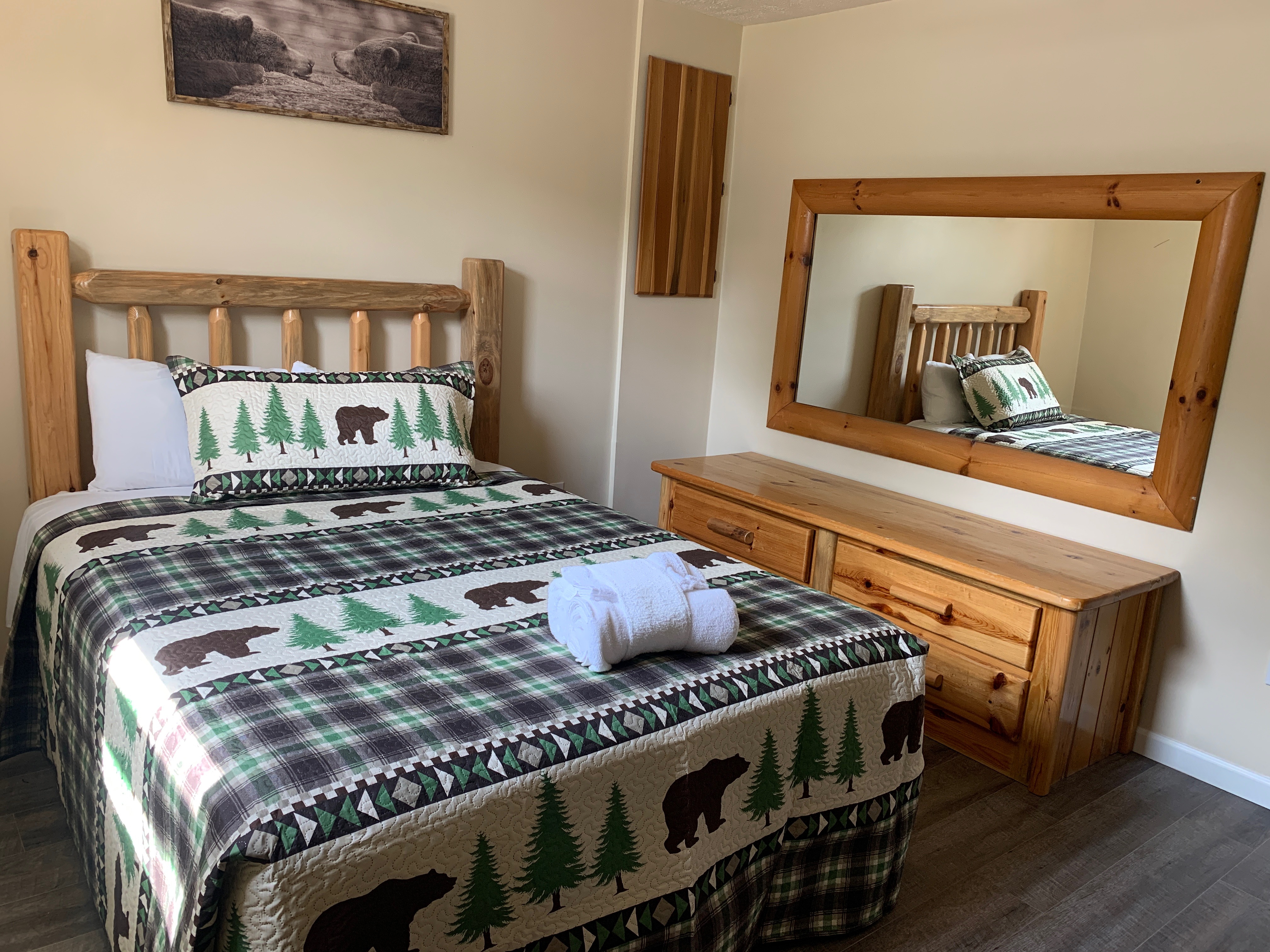 Image for Ohiopyle Suites Room 102 1