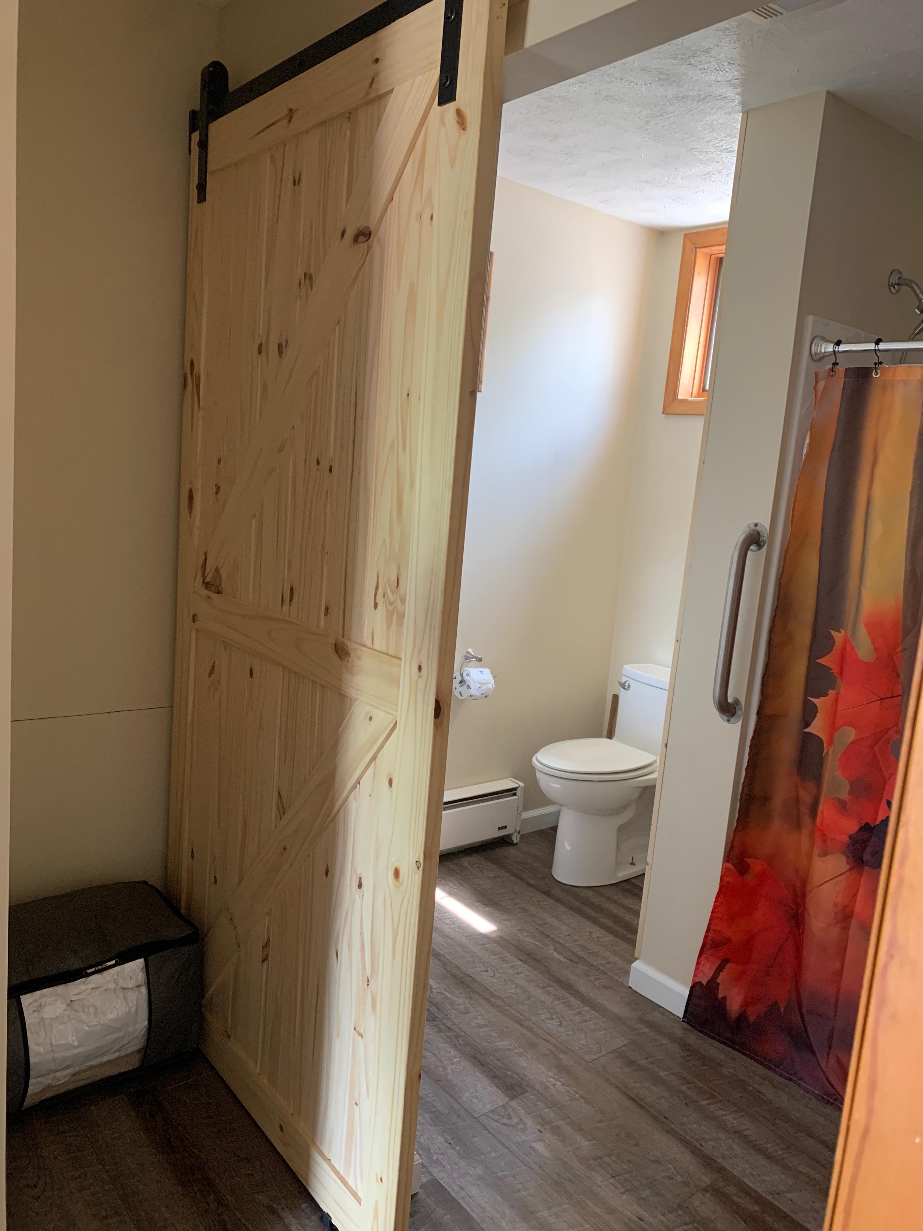 Image for Ohiopyle Suites Room 102 7