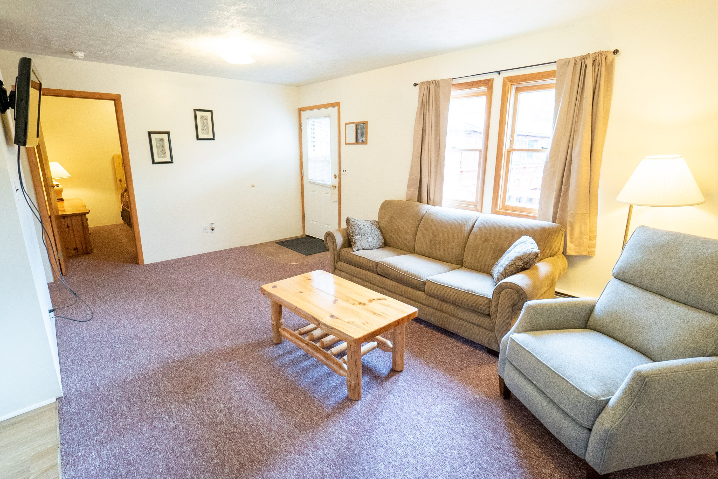 Image for Ohiopyle Suites Room 201 6