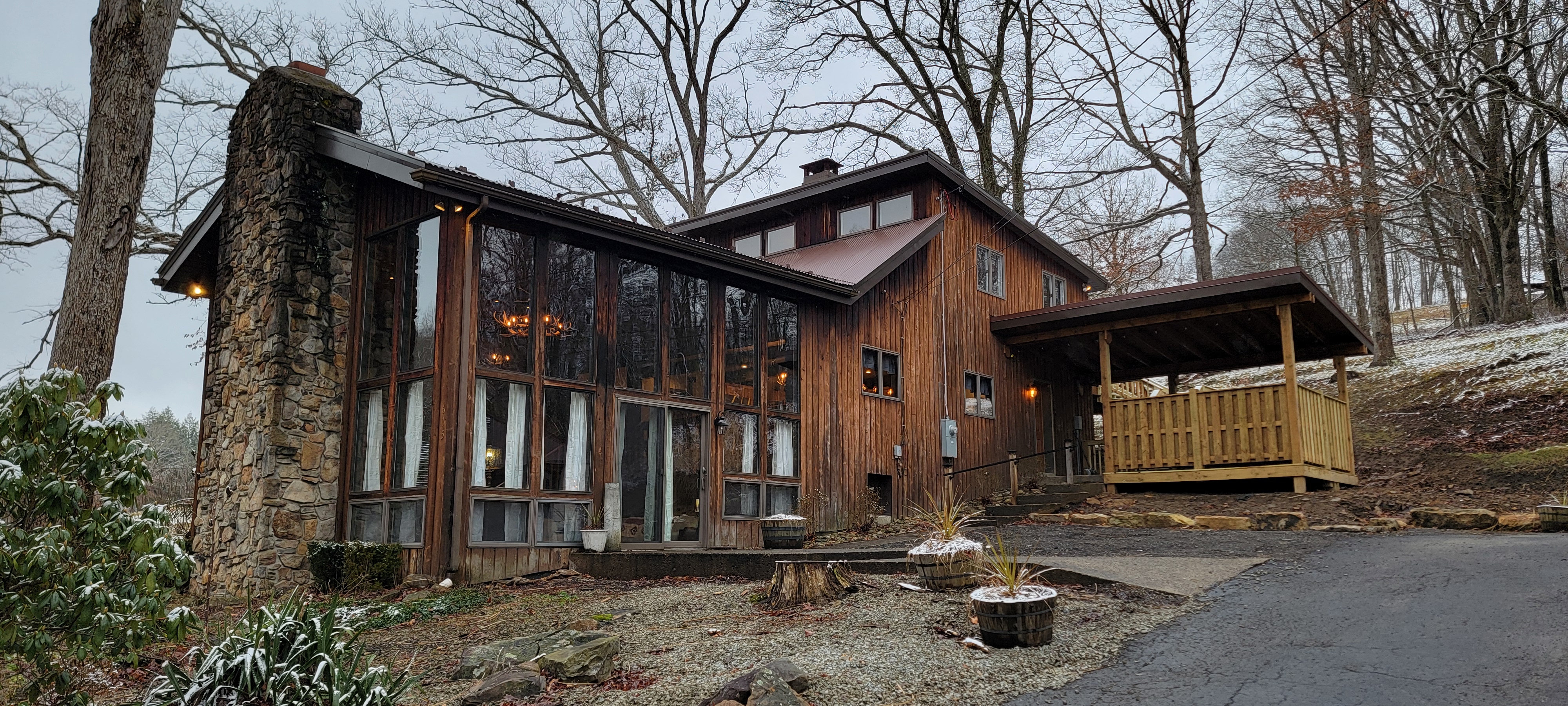 Image for Oak Hollow Lodge 6