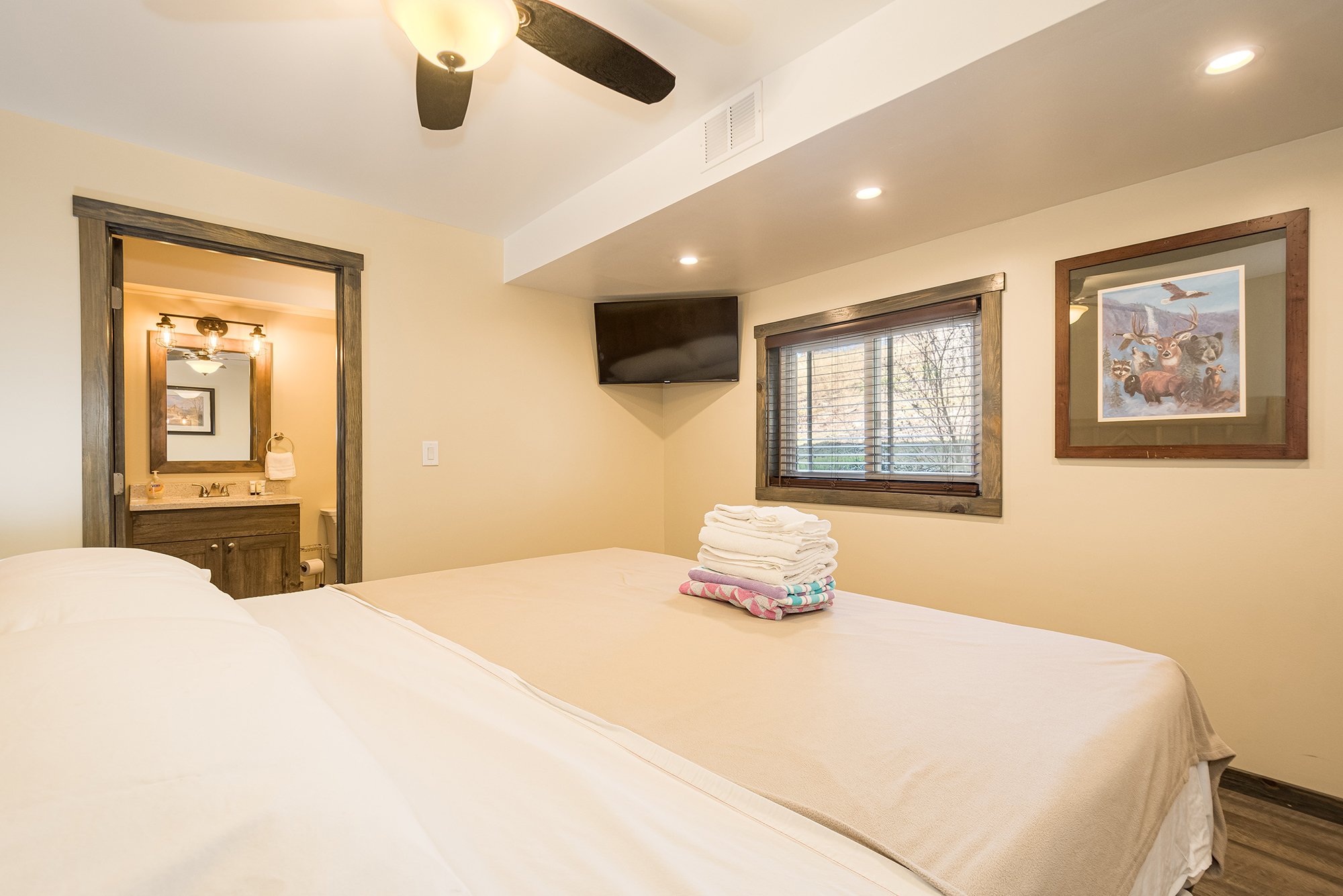 Image for Oak Hollow Lodge 21