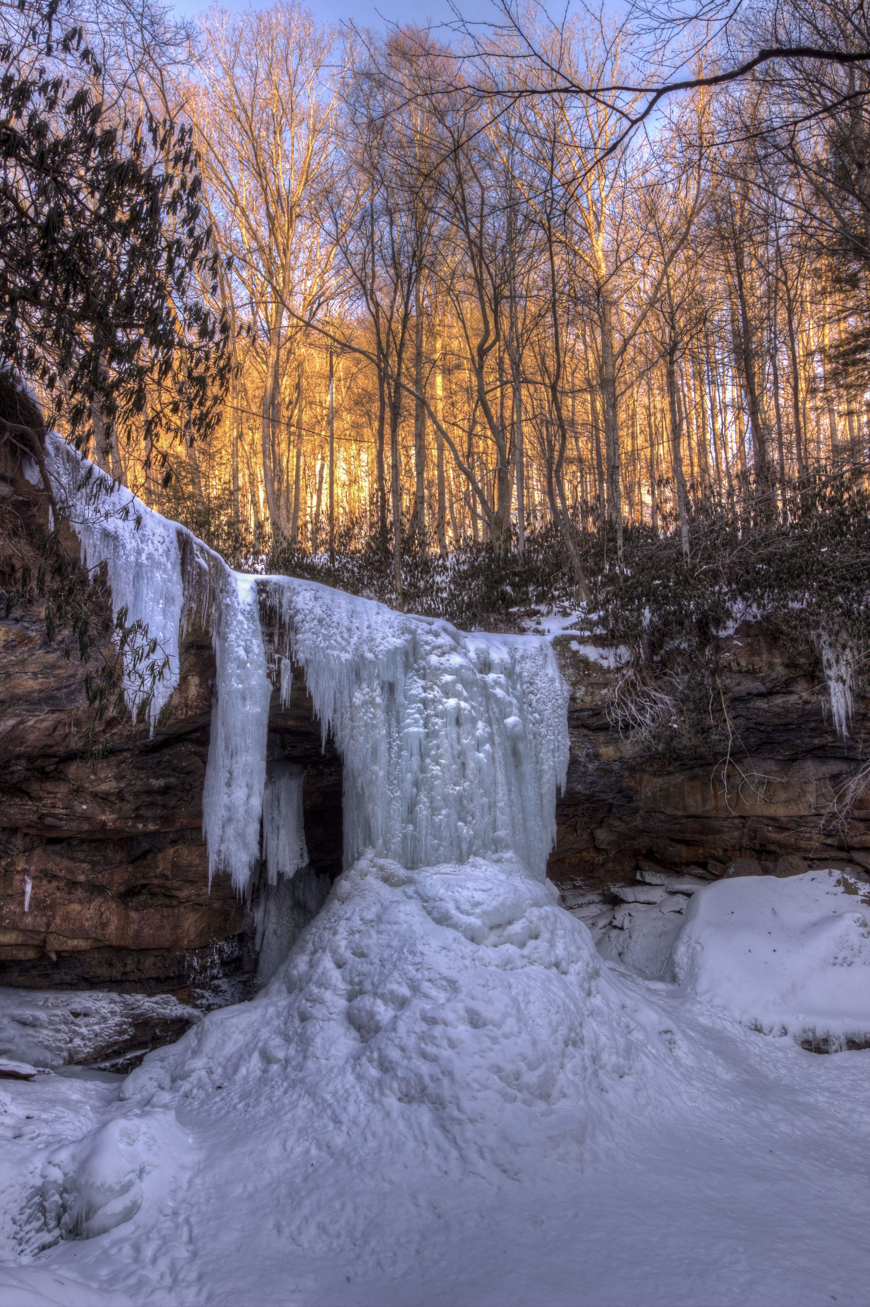 Cucumber Falls in Ohiopyle State Park during winter